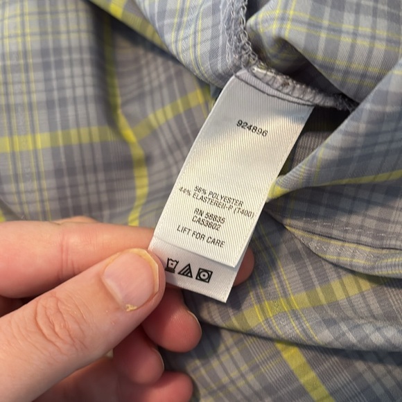 Cabela's women’s gray quarter button down shirt size large - Picture 9 of 9